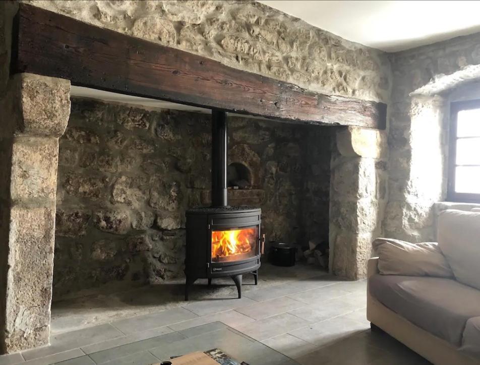 Maison en Ardeche Usclades-et-Rieutord Extérieur photo
